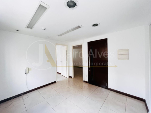 Imóvel Comercial para Alugar, 55 m² em Cerqueira César - São Paulo