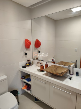 Imagem Imóvel com 4 Quartos à Venda, 174 m² em São Brás - Belém Imagem Imóvel com 4 Quartos à Venda, 174 m² em São Brás - Belém