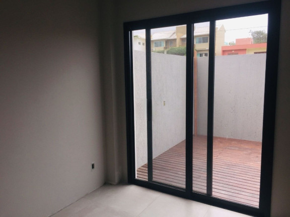Imagem Casa com 3 Quartos à Venda, 113 m² em Ambrósio - Garopaba