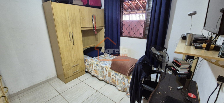 Imagem Casa com 3 Quartos à Venda, 120 m² em Jardim Zaniboni - Mogi Guaçu Imagem Casa com 3 Quartos à Venda, 120 m² em Jardim Zaniboni - Mogi Guaçu