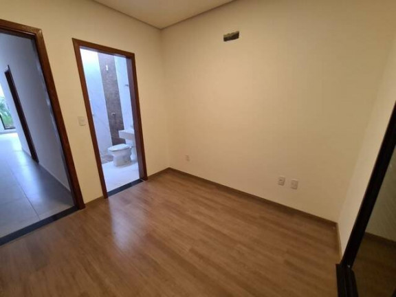 Imagem Casa com 3 Quartos à Venda, 154 m² em Horto Florestal - Sorocaba Imagem Casa com 3 Quartos à Venda, 154 m² em Horto Florestal - Sorocaba