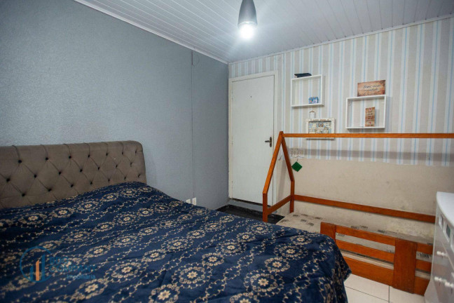 Imagem Casa com 4 Quartos à Venda, 145 m² em Stroparo - Irati Imagem Casa com 4 Quartos à Venda, 145 m² em Stroparo - Irati