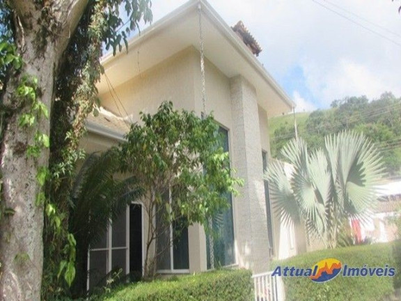 Imagem Casa com 3 Quartos à Venda, 267 m² em Vargem Grande - Teresópolis Imagem Casa com 3 Quartos à Venda, 267 m² em Vargem Grande - Teresópolis