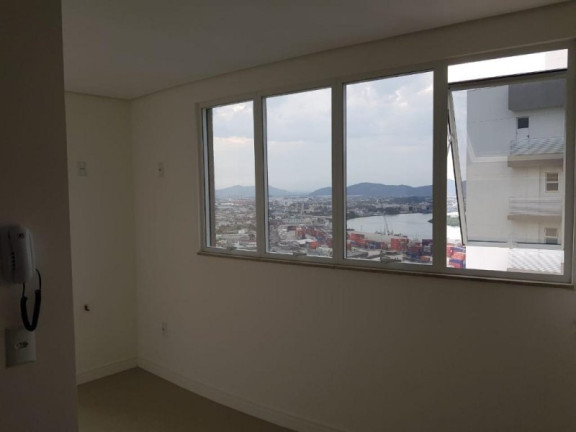 Imagem Imóvel com 2 Quartos à Venda, 72 m² em Centro - Itajaí Imagem Imóvel com 2 Quartos à Venda, 72 m² em Centro - Itajaí