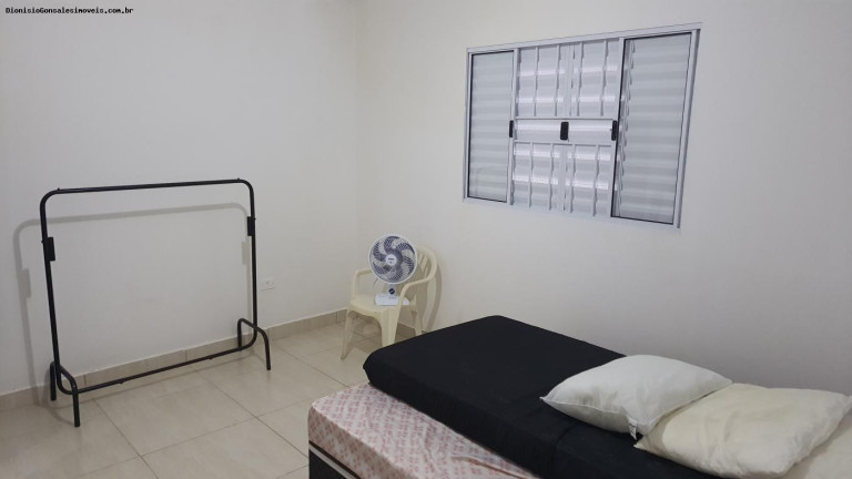 Imagem Apartamento com 4 Quartos à Venda, 180 m² em Centro - Peruíbe