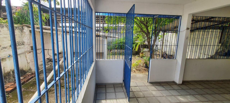 Imagem Casa com 4 Quartos à Venda, 350 m² em Afogados - Recife Imagem Casa com 4 Quartos à Venda, 350 m² em Afogados - Recife