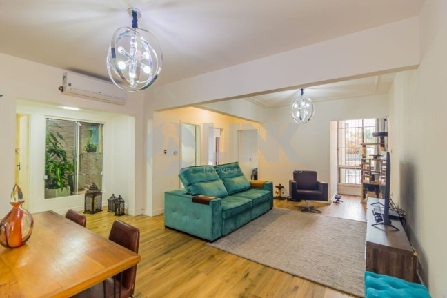 Imagem Apartamento com 3 Quartos à Venda, 97 m² em Auxiliadora - Porto Alegre Imagem Apartamento com 3 Quartos à Venda, 97 m² em Auxiliadora - Porto Alegre