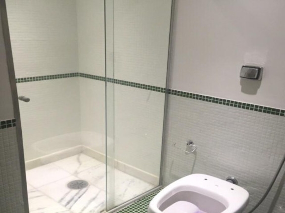 Imagem Imóvel com 3 Quartos à Venda, 170 m² em Jardim Europa - São Paulo Imagem Imóvel com 3 Quartos à Venda, 170 m² em Jardim Europa - São Paulo