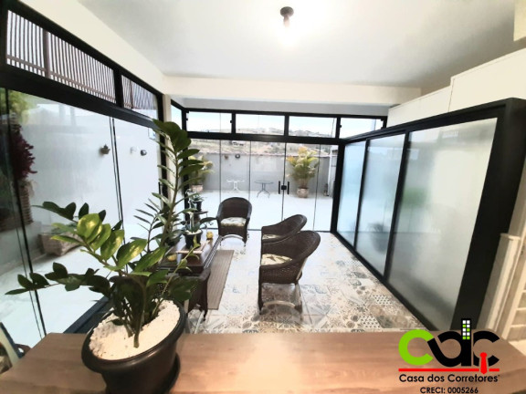 Imagem Sobrado com 4 Quartos à Venda, 210 m² em Jardim Centenário - Poços De Caldas Imagem Sobrado com 4 Quartos à Venda, 210 m² em Jardim Centenário - Poços De Caldas
