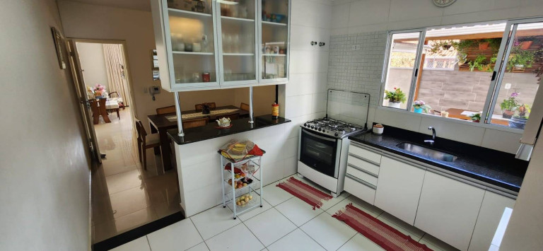 Imagem Sobrado com 3 Quartos à Venda, 141 m² em Jardim Paulista - Atibaia