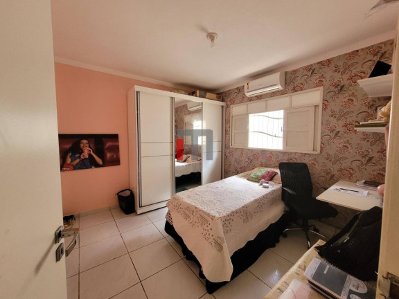 Imagem Casa com 3 Quartos à Venda, 150 m² em Nova Esperança - Parnamirim
