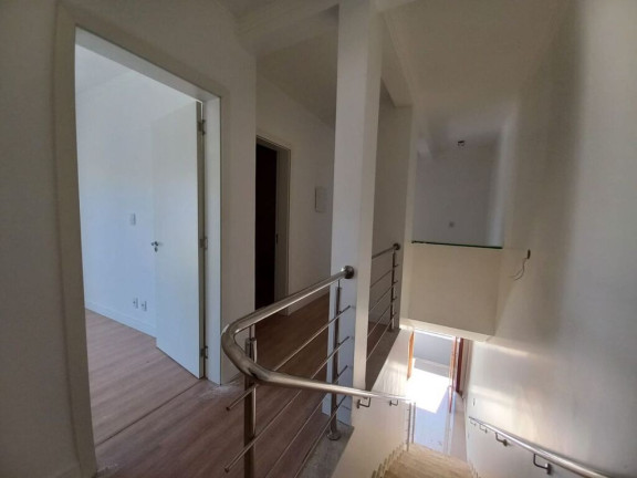 Imagem Casa com 3 Quartos à Venda, 162 m² em São José - Canoas Imagem Casa com 3 Quartos à Venda, 162 m² em São José - Canoas