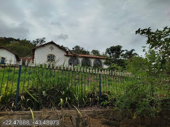 Casa com 3 Quartos à Venda, 1.600 m² em Zona Urbana - Miguel Pereira