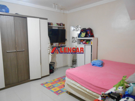 Imagem Casa com 3 Quartos à Venda, 250 m² em Aponiã - Porto Velho Imagem Casa com 3 Quartos à Venda, 250 m² em Aponiã - Porto Velho