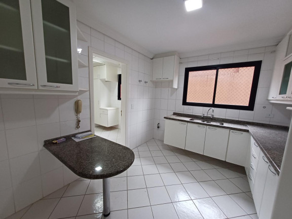Imagem Apartamento com 3 Quartos para Alugar, 133 m² em Batel - Curitiba Imagem Apartamento com 3 Quartos para Alugar, 133 m² em Batel - Curitiba