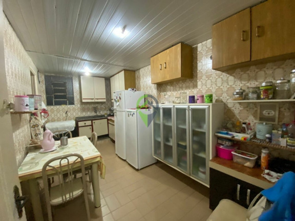 Imagem Casa com 3 Quartos à Venda, 139 m² em Gonzaga - Santos Imagem Casa com 3 Quartos à Venda, 139 m² em Gonzaga - Santos