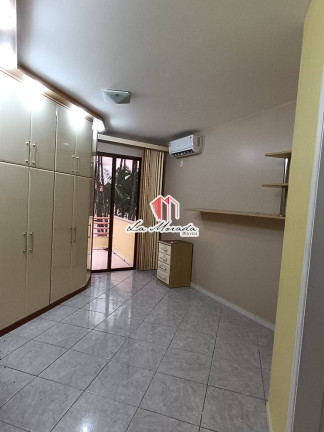 Imagem Casa com 4 Quartos à Venda, 180 m² em Flores - Manaus