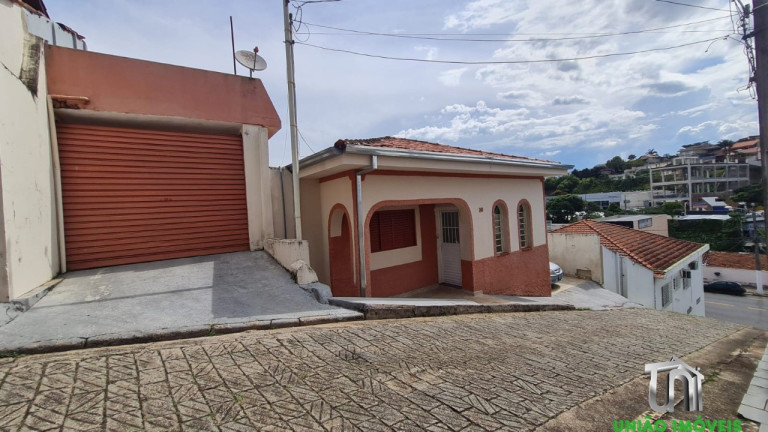 Imagem Casa com 3 Quartos à Venda, 124 m² em Centro - Bragança Paulista Imagem Casa com 3 Quartos à Venda, 124 m² em Centro - Bragança Paulista