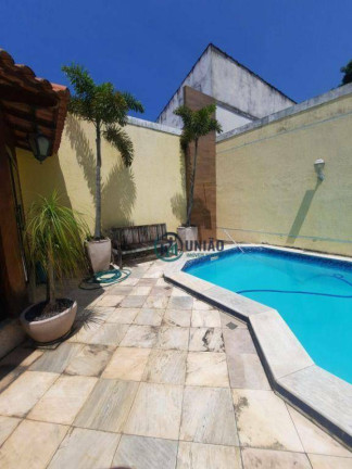 Imagem Casa com 5 Quartos à Venda, 330 m² em Itaipu - Niterói Imagem Casa com 5 Quartos à Venda, 330 m² em Itaipu - Niterói