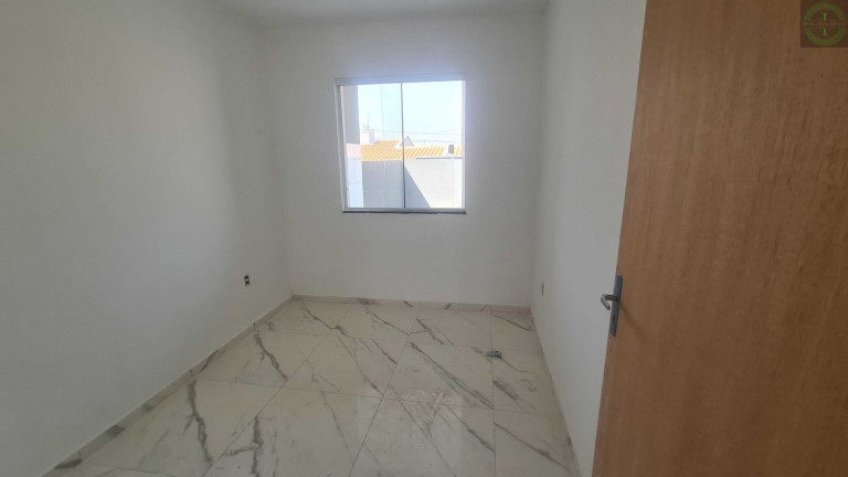 Imagem Casa com 2 Quartos à Venda, 50 m² em Cara Cara - Ponta Grossa Imagem Casa com 2 Quartos à Venda, 50 m² em Cara Cara - Ponta Grossa