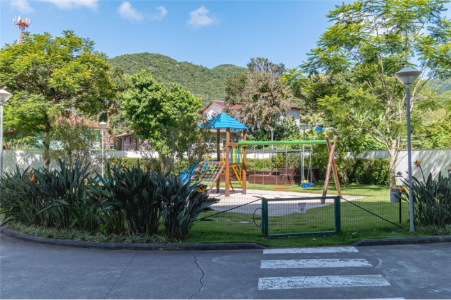 Imagem Imóvel com 2 Quartos à Venda, em Monte Verde - Florianópolis Imagem Imóvel com 2 Quartos à Venda, em Monte Verde - Florianópolis