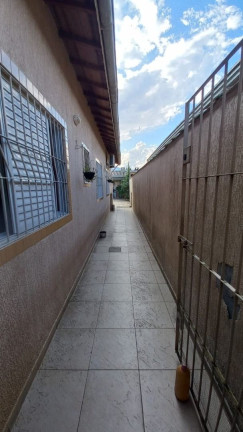 Imagem Casa com 3 Quartos à Venda, 255 m² em Caiçara - Praia Grande Imagem Casa com 3 Quartos à Venda, 255 m² em Caiçara - Praia Grande
