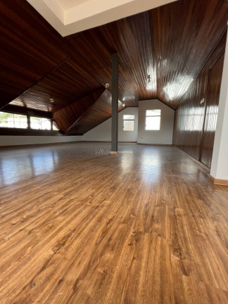 Imagem Casa com 3 Quartos à Venda, 399 m² em Pilarzinho - Curitiba