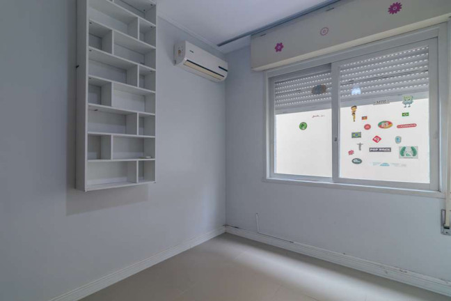 Imagem Apartamento com 3 Quartos à Venda, 93 m² em Higienópolis - Porto Alegre Imagem Apartamento com 3 Quartos à Venda, 93 m² em Higienópolis - Porto Alegre