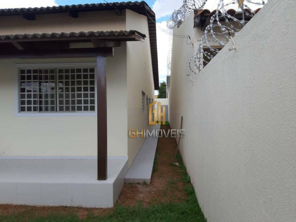 Imagem Casa com 3 Quartos à Venda, 223 m² em Setor Faiçalville - Goiânia Imagem Casa com 3 Quartos à Venda, 223 m² em Setor Faiçalville - Goiânia