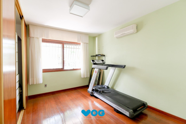 Imagem Casa com 3 Quartos à Venda, 280 m² em Chácara Das Pedras - Porto Alegre