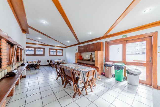 Imagem Cobertura com 3 Quartos à Venda, 250 m² em Petrópolis - Porto Alegre Imagem Cobertura com 3 Quartos à Venda, 250 m² em Petrópolis - Porto Alegre