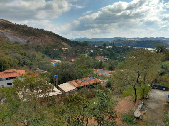 Imagem Casa com 4 Quartos à Venda, 1.260 m² em Solar Do Madeira - Contagem Imagem Casa com 4 Quartos à Venda, 1.260 m² em Solar Do Madeira - Contagem