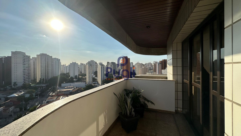 Imagem Cobertura com 3 Quartos à Venda, 474 m² em Moema - São Paulo