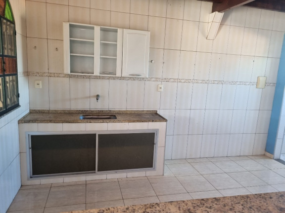 Imagem Sobrado com 2 Quartos para Alugar, 65 m² em Ampliação - Itaborai