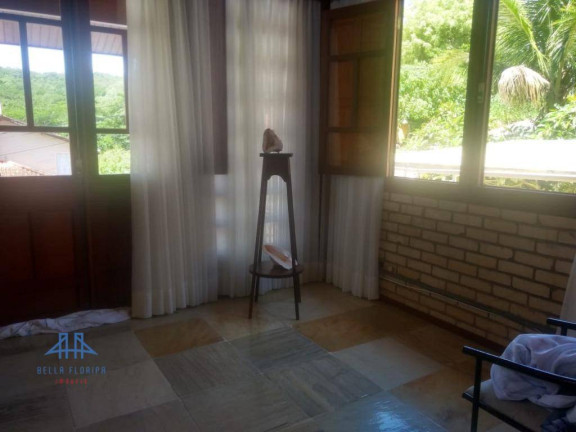 Imagem Casa com 3 Quartos à Venda, 340 m² em Pantanal - Florianópolis Imagem Casa com 3 Quartos à Venda, 340 m² em Pantanal - Florianópolis