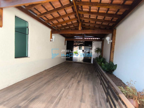 Imagem Casa com 3 Quartos à Venda, 277 m² em Canto Do Forte - Praia Grande Imagem Casa com 3 Quartos à Venda, 277 m² em Canto Do Forte - Praia Grande