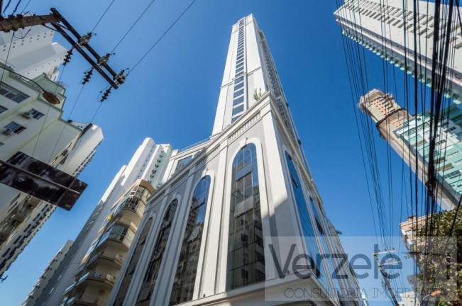 Imagem Apartamento com 3 Quartos à Venda, 167 m² em Centro - Balneário Camboriú Imagem Apartamento com 3 Quartos à Venda, 167 m² em Centro - Balneário Camboriú