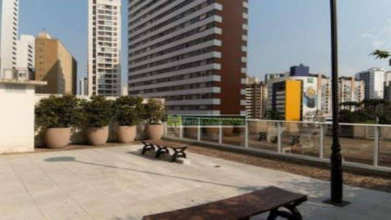 Imagem Sala Comercial à Venda, 200 m² em Centro - Curitiba Imagem Sala Comercial à Venda, 200 m² em Centro - Curitiba