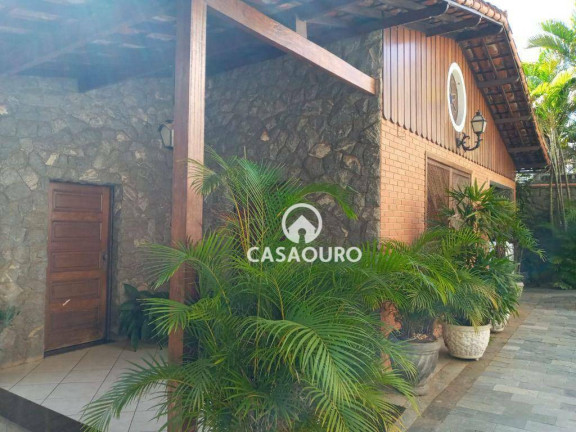 Casa com 4 Quartos à Venda, 197 m² em Santa Efigênia - Belo Horizonte
