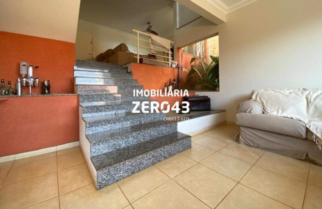 Imagem Casa com 3 Quartos para Alugar, 306 m² em Lago Parque - Londrina Imagem Casa com 3 Quartos para Alugar, 306 m² em Lago Parque - Londrina