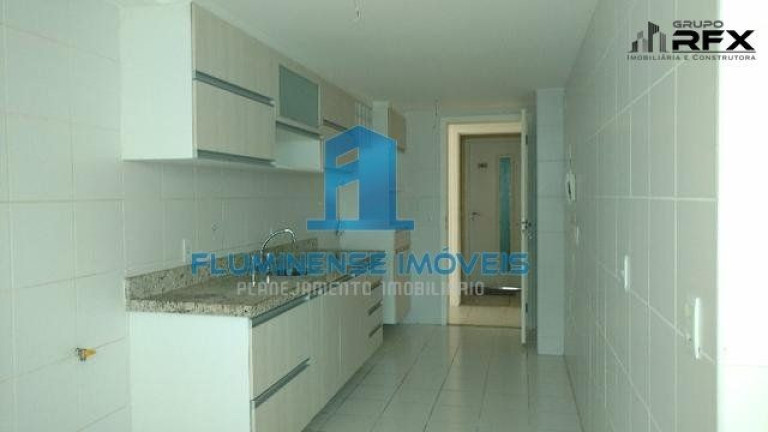 Imagem Apartamento com 4 Quartos à Venda, 122 m² em Icaraí - Niterói
