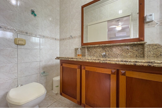 Imagem Casa com 4 Quartos à Venda, 200 m² em Centro - Xangri-lá Imagem Casa com 4 Quartos à Venda, 200 m² em Centro - Xangri-lá