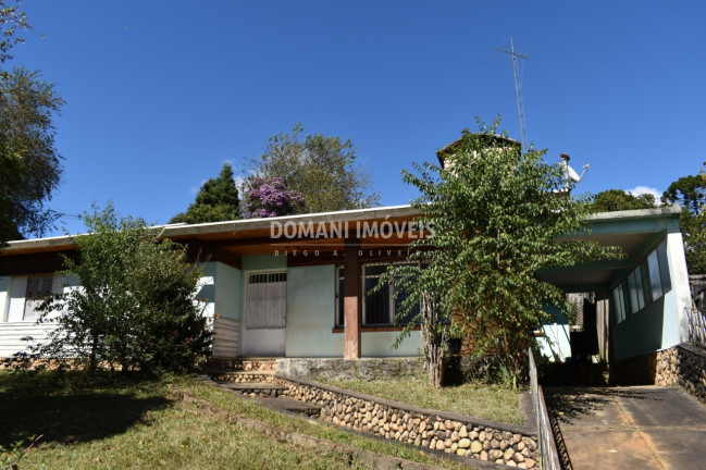 Casa com 4 Quartos à Venda, 276 m² em Região Da Abernéssia - Campos Do Jordão