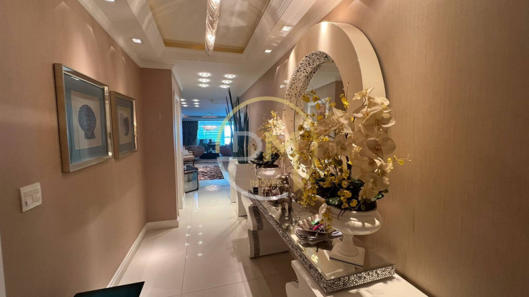 Imagem Apartamento com 5 Quartos à Venda, 286 m² em Centro - Itapema