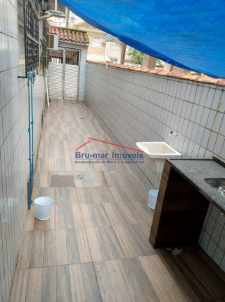 Sobrado com 3 Quartos à Venda, 166 m² em Boqueirão - Santos