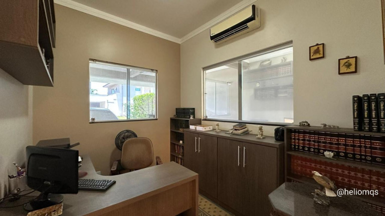 Imagem Sobrado com 5 Quartos à Venda, 367 m² em Residencial Damha Ii - Campo Grande