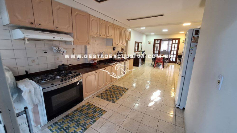 Imagem Casa com 4 Quartos à Venda, 250 m² em Vila Brasileira - Itatiba