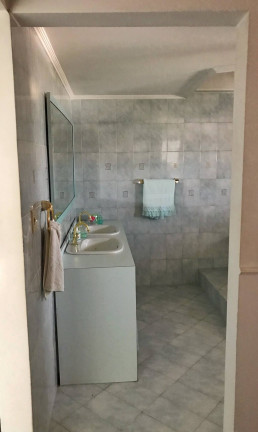 Imagem Casa com 3 Quartos à Venda, 558 m² em Igara - Canoas Imagem Casa com 3 Quartos à Venda, 558 m² em Igara - Canoas