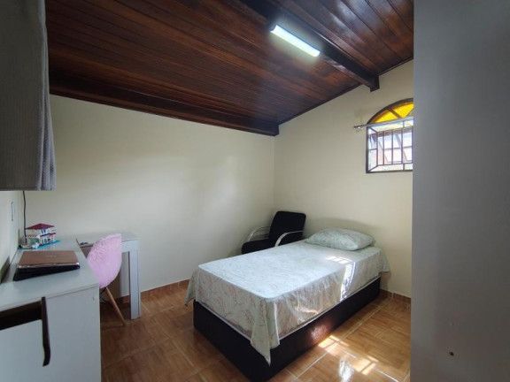 Imagem Imóvel com 3 Quartos à Venda, 2.400 m² em Biritiba Mirim Imagem Imóvel com 3 Quartos à Venda, 2.400 m² em Biritiba Mirim