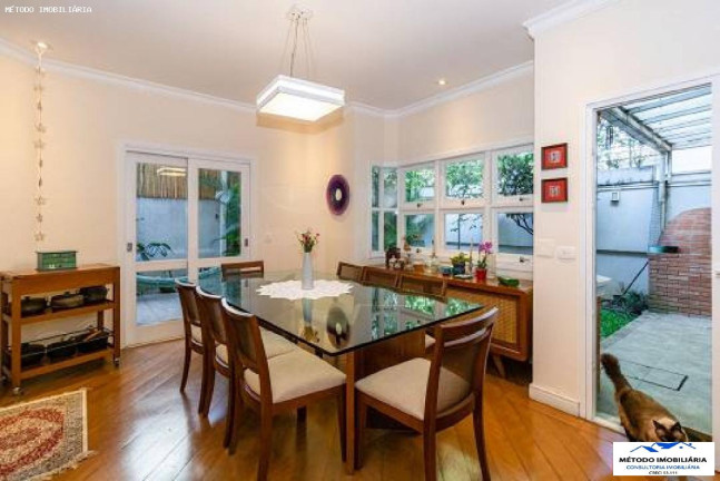 Imagem Casa com 4 Quartos à Venda, 531 m² em Brooklin - São Paulo Imagem Casa com 4 Quartos à Venda, 531 m² em Brooklin - São Paulo